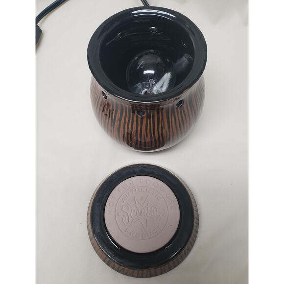 Scentsy Zingana Brown & Black Animal Print Design Wax / Essential Oil Warmer - Picture 7 of 11
